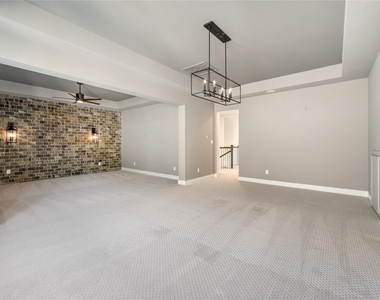 28618 Casen Ranch Lane - Photo Thumbnail 15