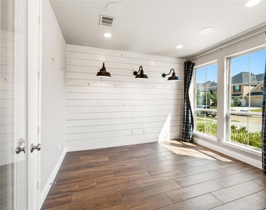 28618 Casen Ranch Lane - Photo Thumbnail 43
