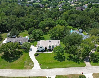 32515 Westminster Drive - Photo Thumbnail 40