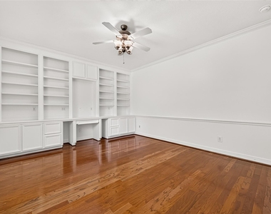 32515 Westminster Drive - Photo Thumbnail 20