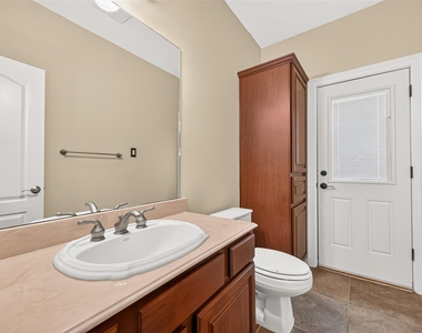 32515 Westminster Drive - Photo Thumbnail 18