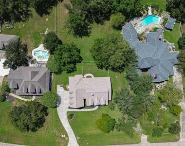32515 Westminster Drive - Photo Thumbnail 30