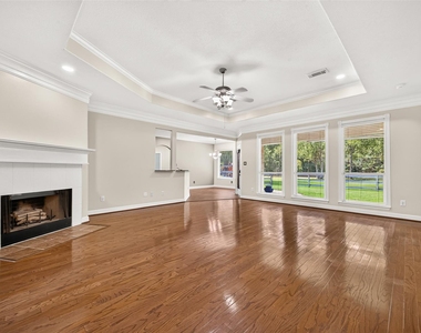 32515 Westminster Drive - Photo Thumbnail 5