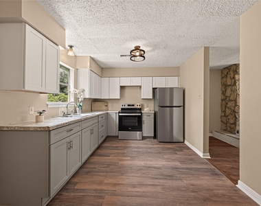 13309 Milo Drive - Photo Thumbnail 8