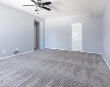 7231 Brockington Dr Drive - Photo Thumbnail 5