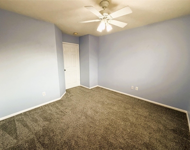 7231 Brockington Dr Drive - Photo Thumbnail 23