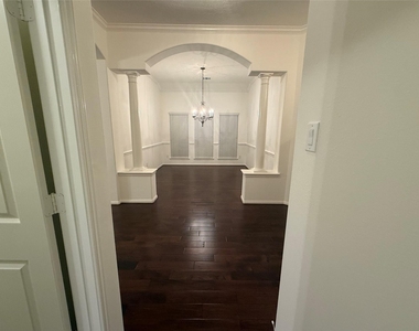 27219 Camden Glen Lane - Photo Thumbnail 5