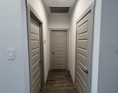 28442 Hazel Trail - Photo Thumbnail 18