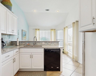 17625 San Luis Pass Road - Photo Thumbnail 13