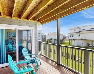 17625 San Luis Pass Road - Photo Thumbnail 23
