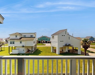 17625 San Luis Pass Road - Photo Thumbnail 6