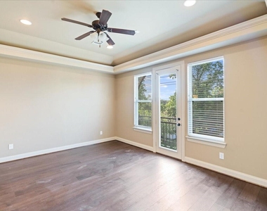 1518 Amundsen Street - Photo Thumbnail 22