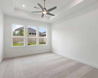 8011 Fenway Heights Drive - Photo Thumbnail 19