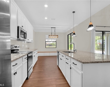 11884 Boxelder Way - Photo Thumbnail 14