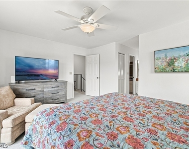 27761 Hacienda East Boulevard - Photo Thumbnail 22