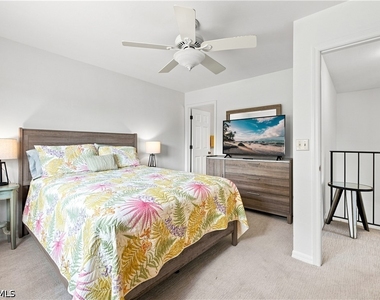 27761 Hacienda East Boulevard - Photo Thumbnail 16