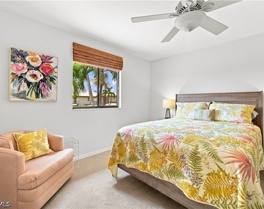 27761 Hacienda East Boulevard - Photo Thumbnail 15