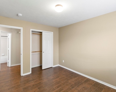 3403 Cypress Village Drive - Photo Thumbnail 17