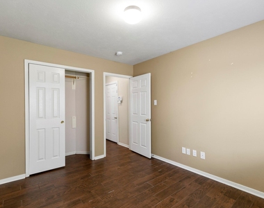 3403 Cypress Village Drive - Photo Thumbnail 15