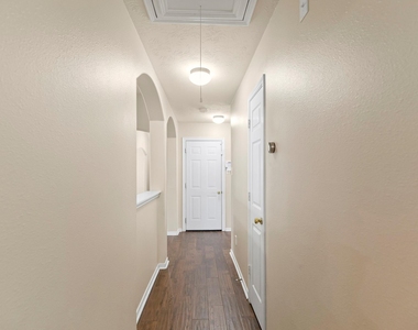 3403 Cypress Village Drive - Photo Thumbnail 13