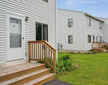 21 Huntington - Photo Thumbnail 33
