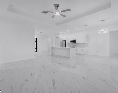 3226 Nw 41st Avenue - Photo Thumbnail 36
