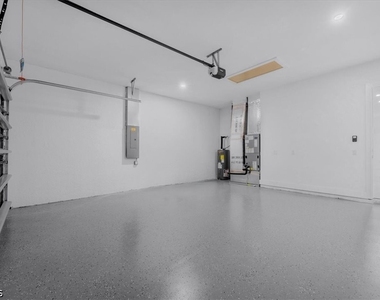 3226 Nw 41st Avenue - Photo Thumbnail 34