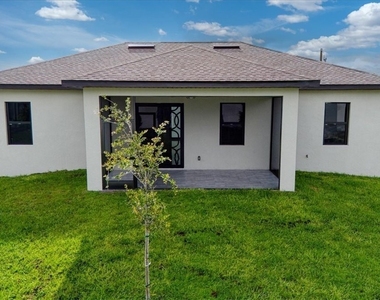 3226 Nw 41st Avenue - Photo Thumbnail 43