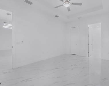 3226 Nw 41st Avenue - Photo Thumbnail 32