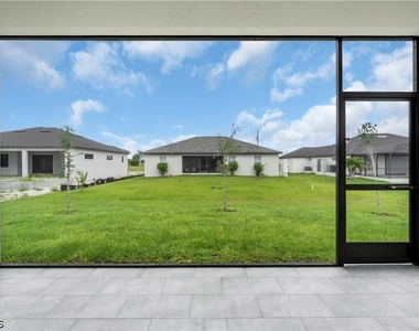 3226 Nw 41st Avenue - Photo Thumbnail 41
