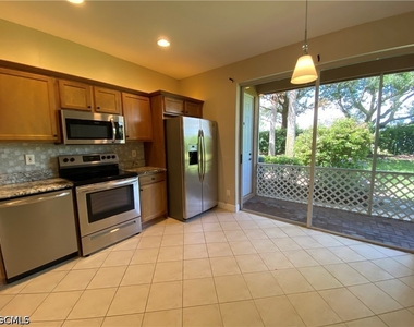 3359 Dandolo Circle - Photo Thumbnail 8