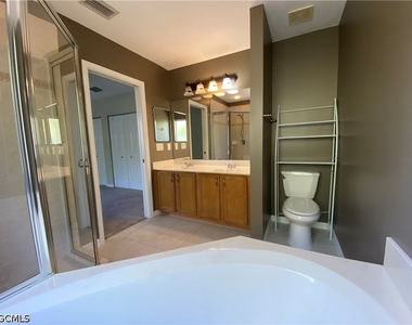 3359 Dandolo Circle - Photo Thumbnail 23