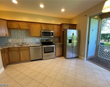 3359 Dandolo Circle - Photo Thumbnail 7