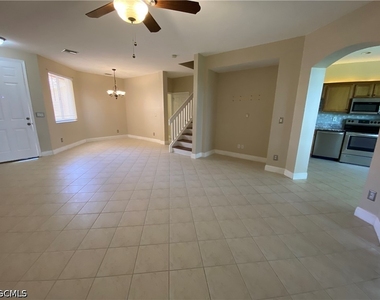 3359 Dandolo Circle - Photo Thumbnail 6