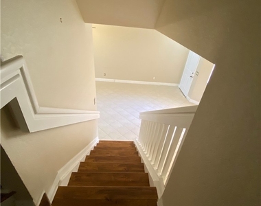 3359 Dandolo Circle - Photo Thumbnail 15