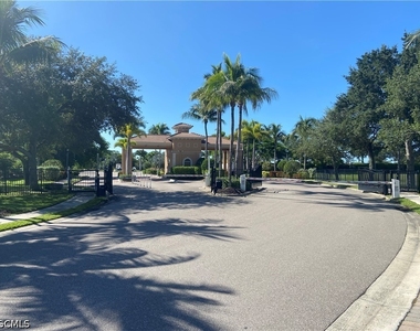 3359 Dandolo Circle - Photo Thumbnail 31