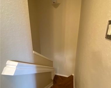3359 Dandolo Circle - Photo Thumbnail 16