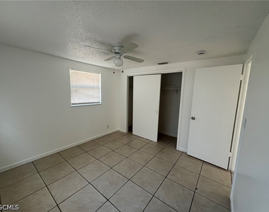 286-296 Lowell Avenue - Photo Thumbnail 14