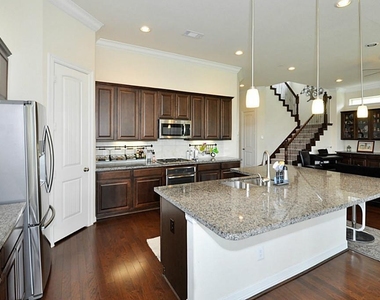 13109 Wornington Court - Photo Thumbnail 6