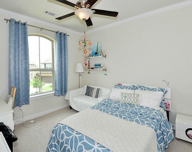 13109 Wornington Court - Photo Thumbnail 15