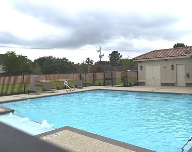 13109 Wornington Court - Photo Thumbnail 21