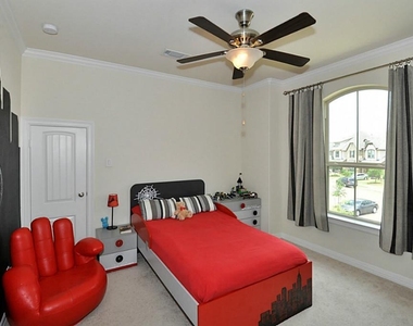 13109 Wornington Court - Photo Thumbnail 13