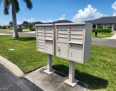 4513 Sw 8th Court - Photo Thumbnail 20