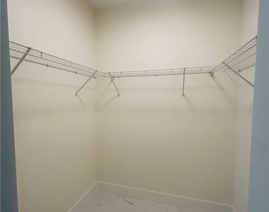 151 Meadow Road - Photo Thumbnail 11