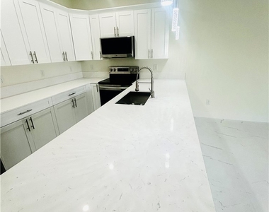 151 Meadow Road - Photo Thumbnail 5