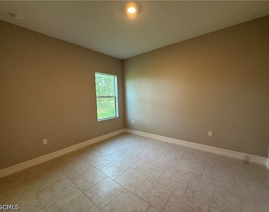 1030 Greenfield Street - Photo Thumbnail 20