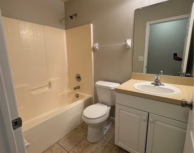 4316 New York Avenue - Photo Thumbnail 12