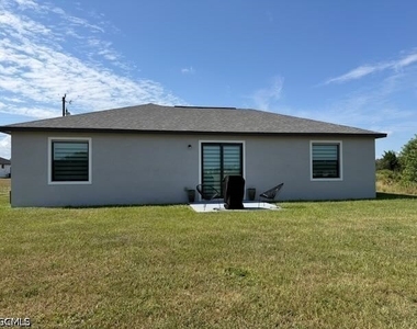 8041 Sherwood Circle E - Photo Thumbnail 1
