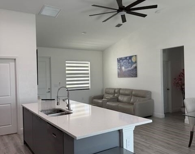 8041 Sherwood Circle E - Photo Thumbnail 2