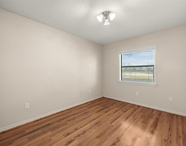 3103 Spring Stuebner Road - Photo Thumbnail 18